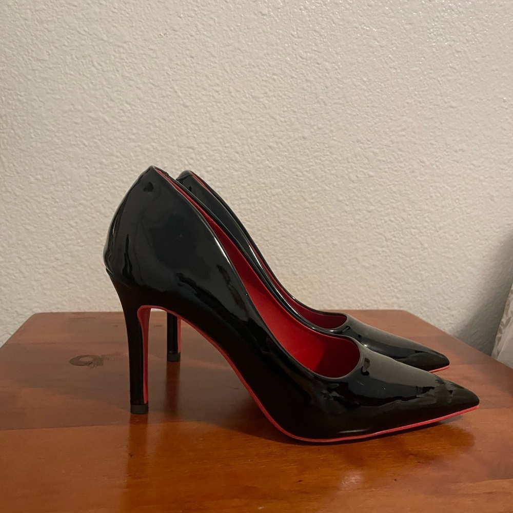 Elegant Black and Red Women's Heels